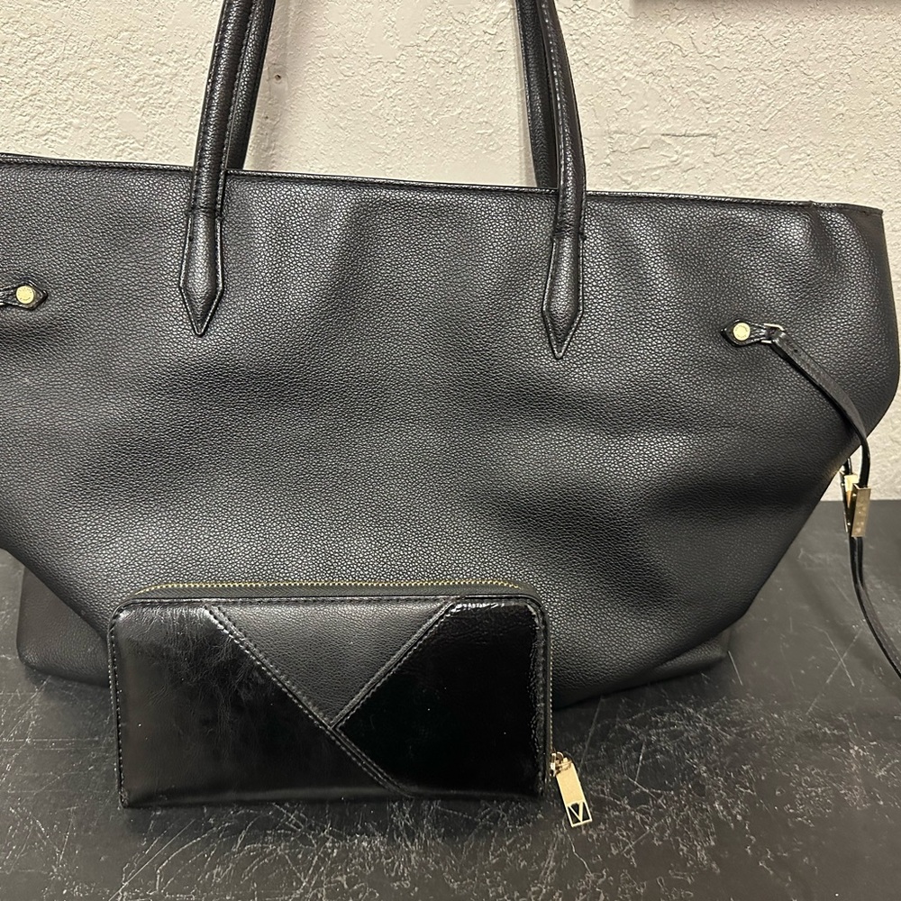 Victoria Secret Black Tote Purse Bag and matching wallet - Picture 4 of 16